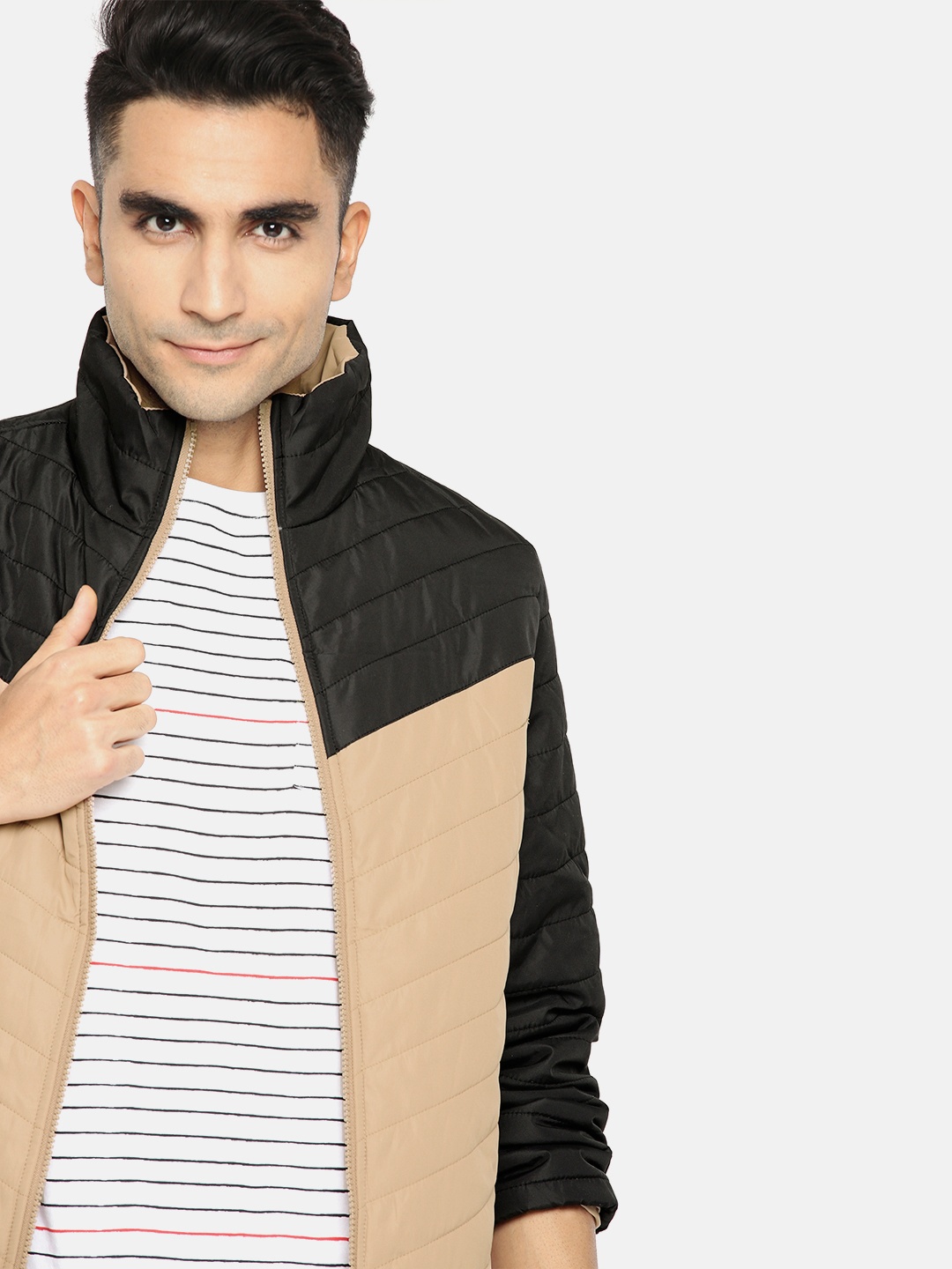 

Mast & Harbour Men Black Colourblocked Puffer Jacket