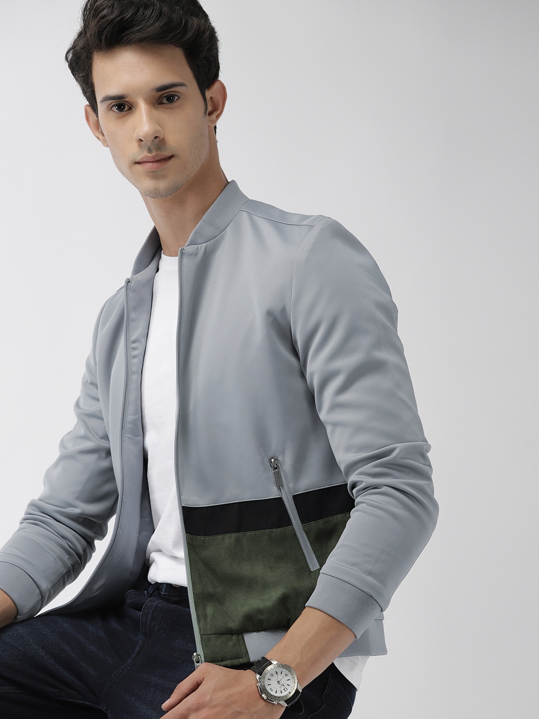 

Harvard Men Grey Colourblocked Jacket