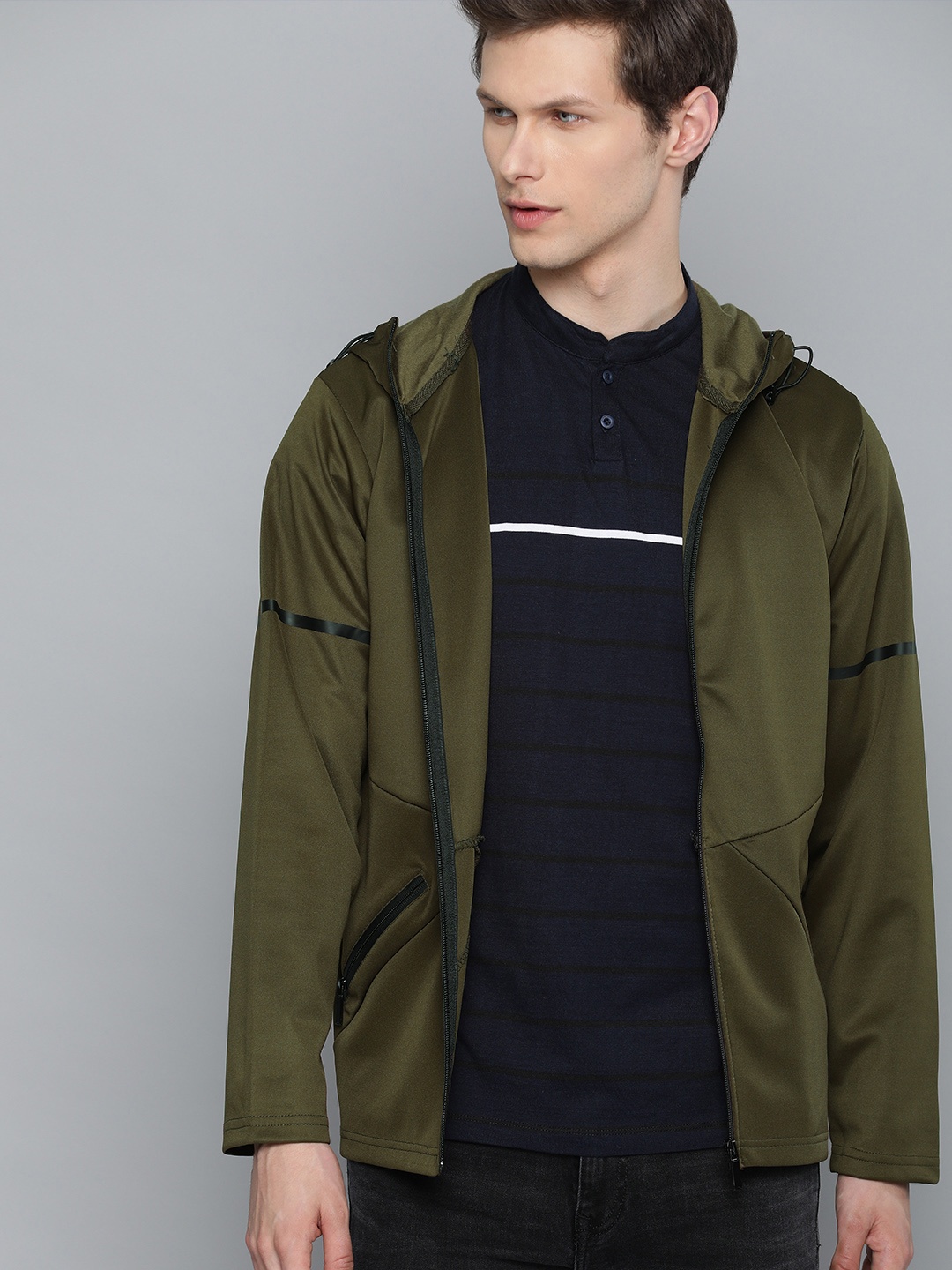 

Harvard Men Olive Green Solid Hooded Sweatshirt