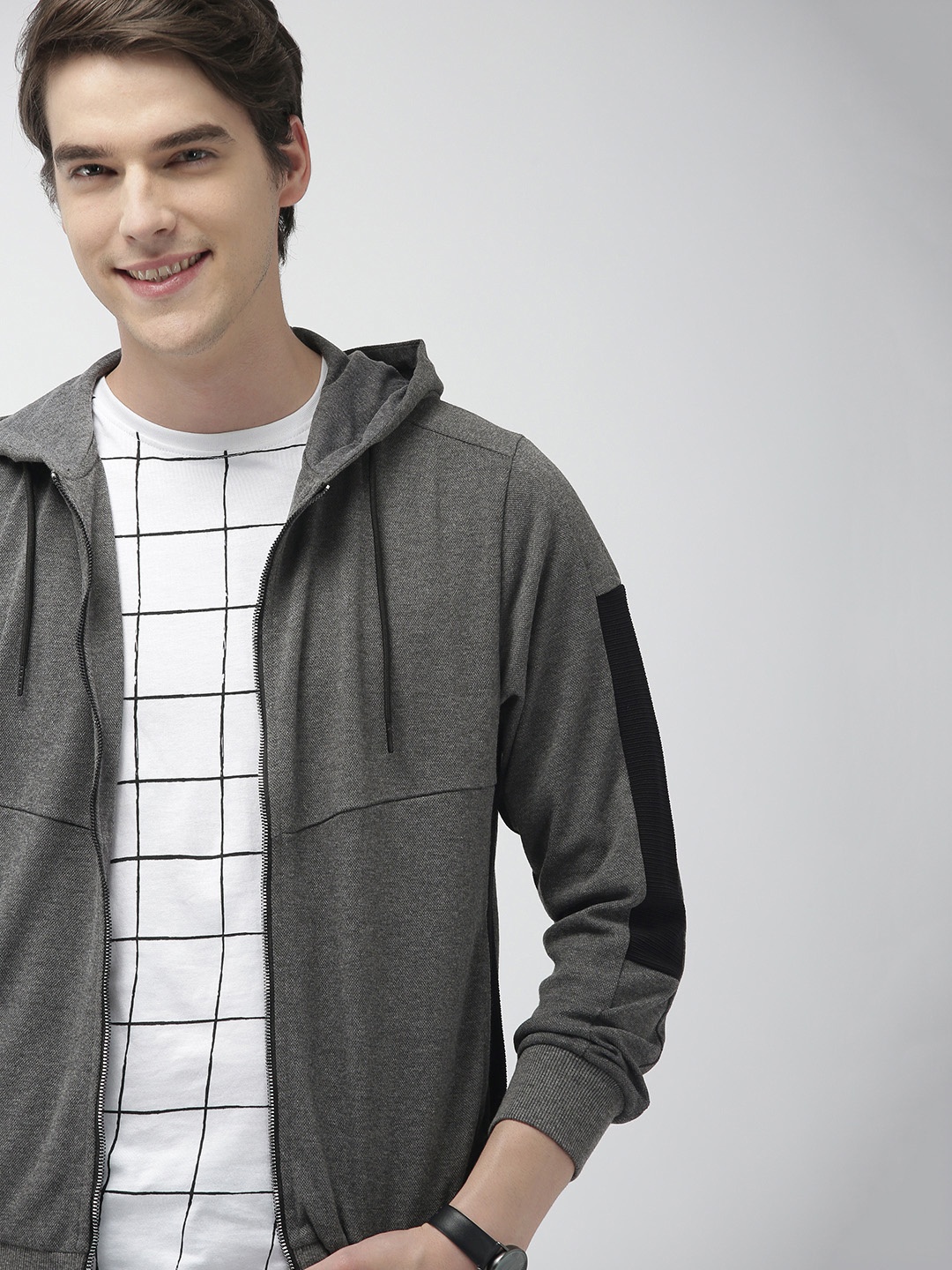 

Mast & Harbour Men Charcoal Grey Solid Hooded Sweatshirt