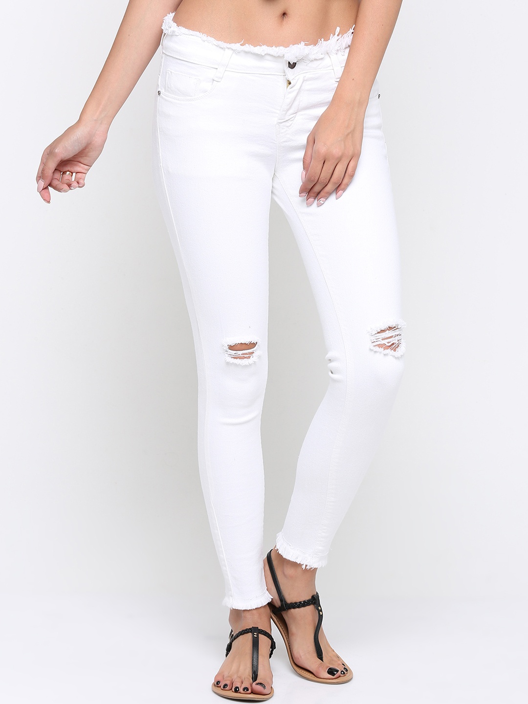 

ZHEIA Women White Skinny Fit Mid-Rise Slash Knee Jeans