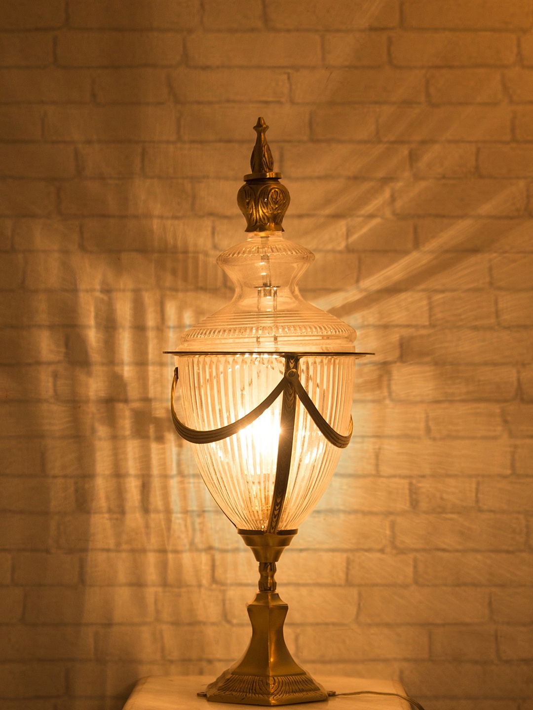 

Fos Lighting Empror Cut Glass & Brass Outdoor Post Lamp Gate Light, Gold
