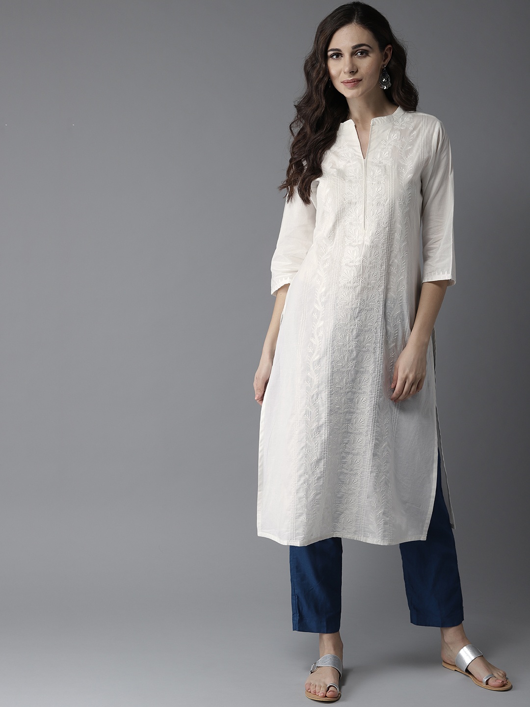 

Moda Rapido Women White Embroidered Straight Kurta