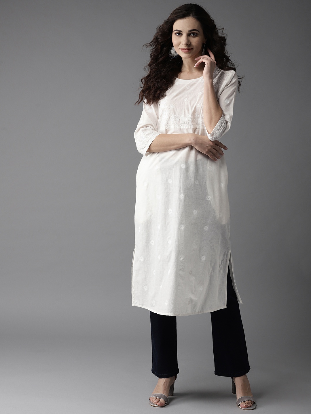 

Moda Rapido Women White Printed Straight Kurta