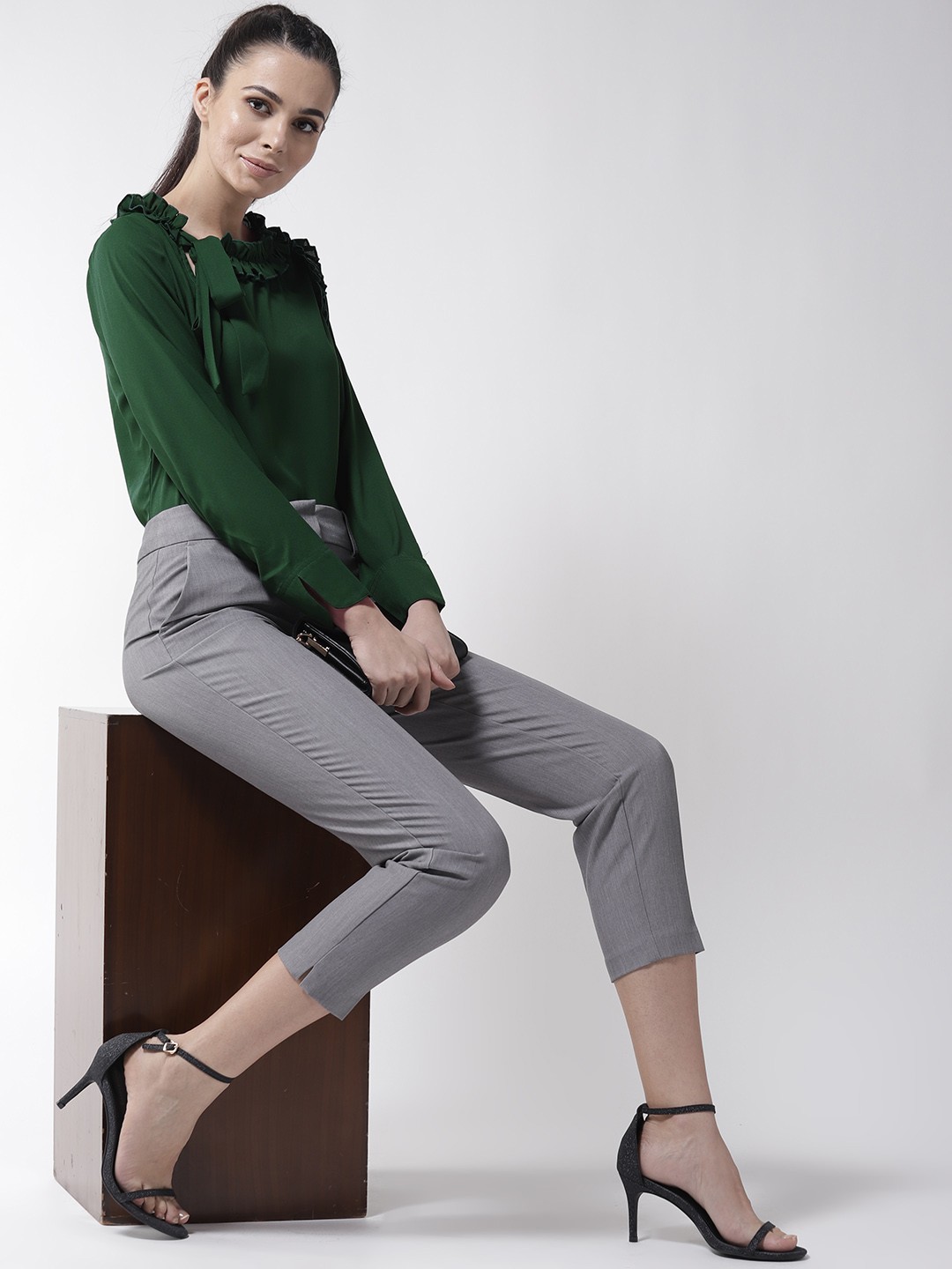 

La Zoire Women Green Frilled Top
