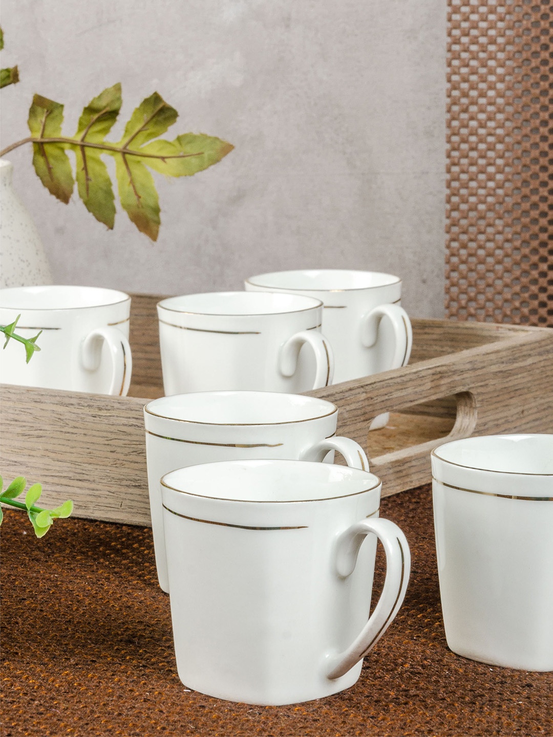 

SONAKI White Solid Bone China Set