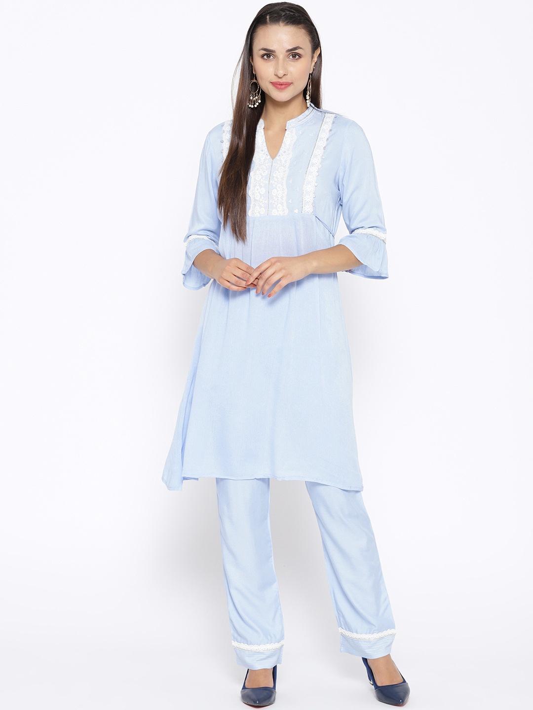 

AURELIA Women Blue Yoke Design Kurta with Trousers