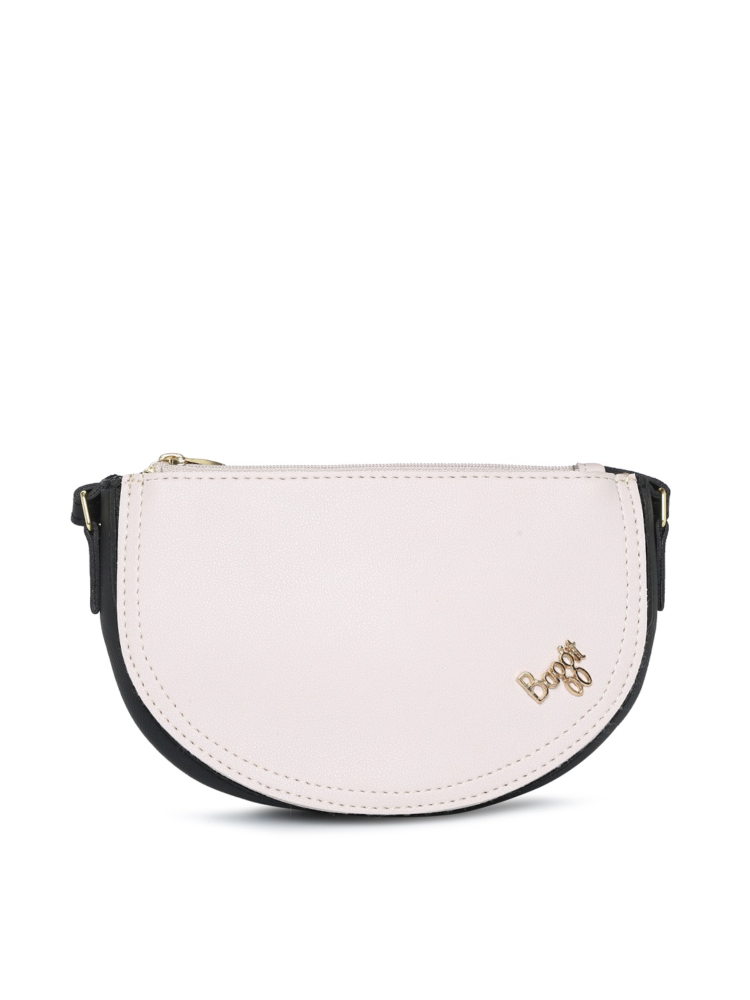 

Baggit Black & Off-White Solid Sling Bag