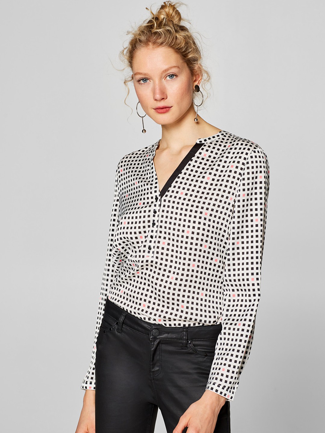 

ESPRIT Women White & Black Printed Top