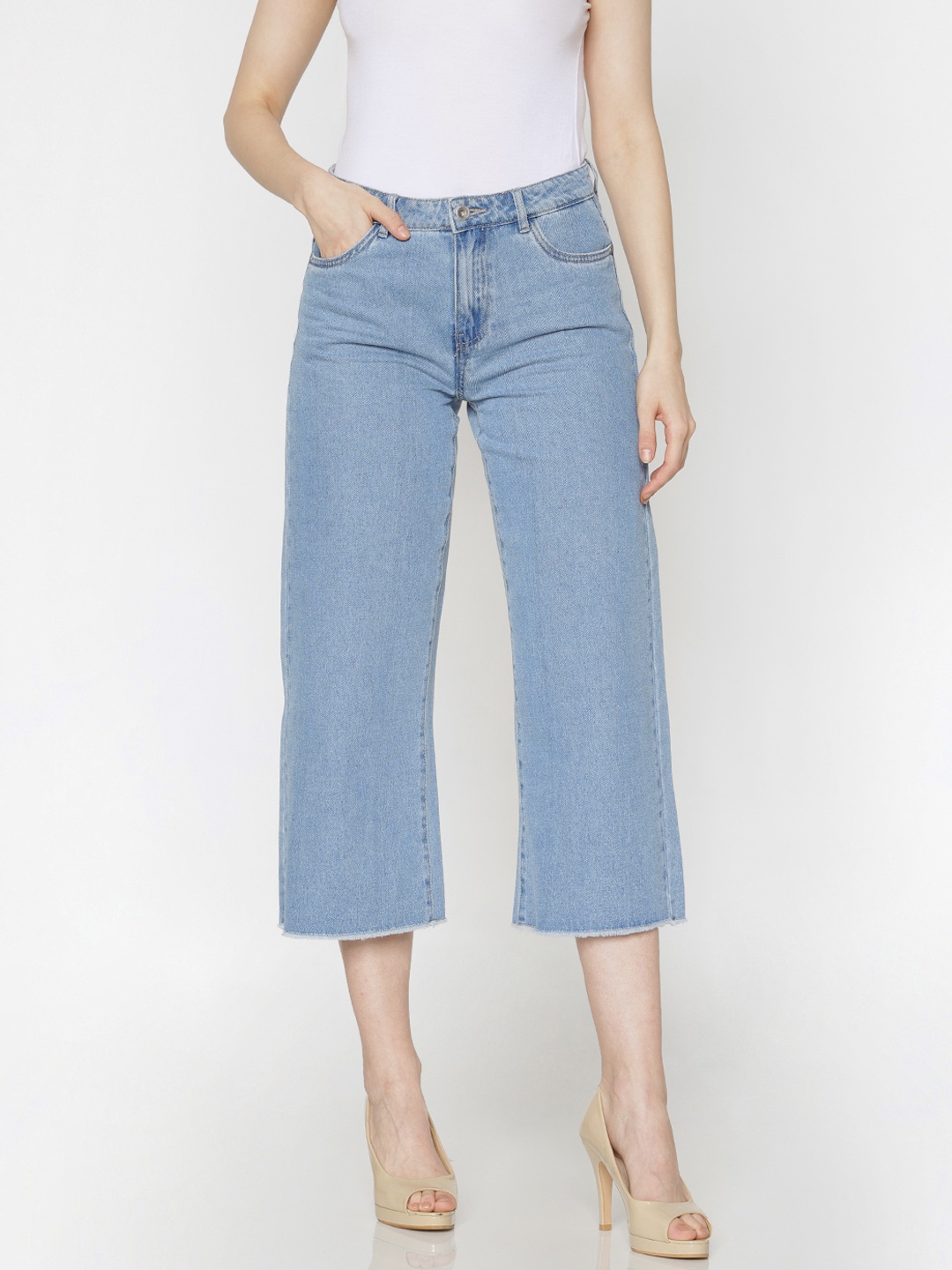 

ONLY Women Blue Flared Twinky High-Rise Clean Look Cropped Jeans