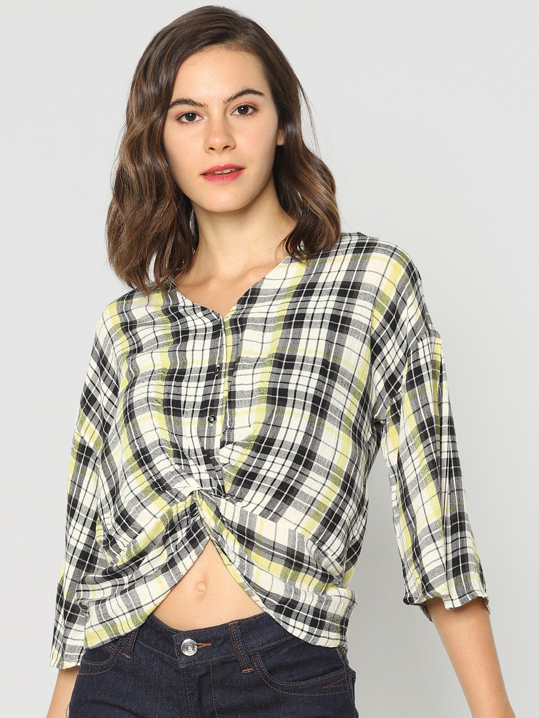

ONLY Women White & Black Checked Cinched Waist Shirt Style Top
