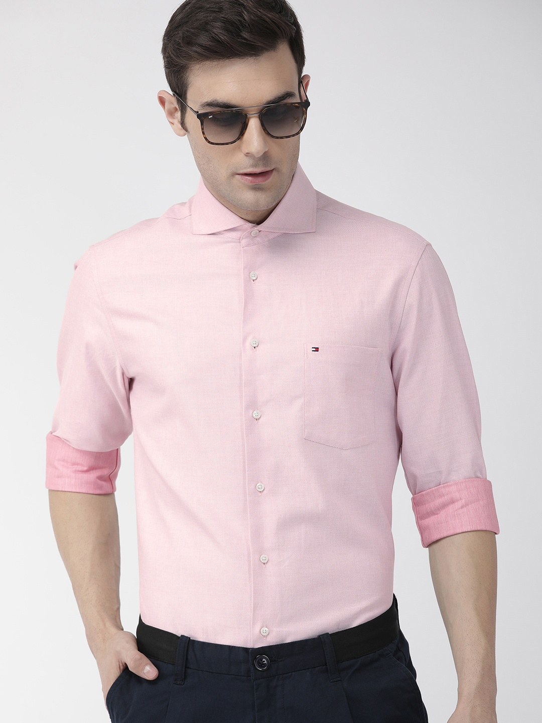 

Tommy Hilfiger Men Pink Regular Fit Self Design Casual Shirt