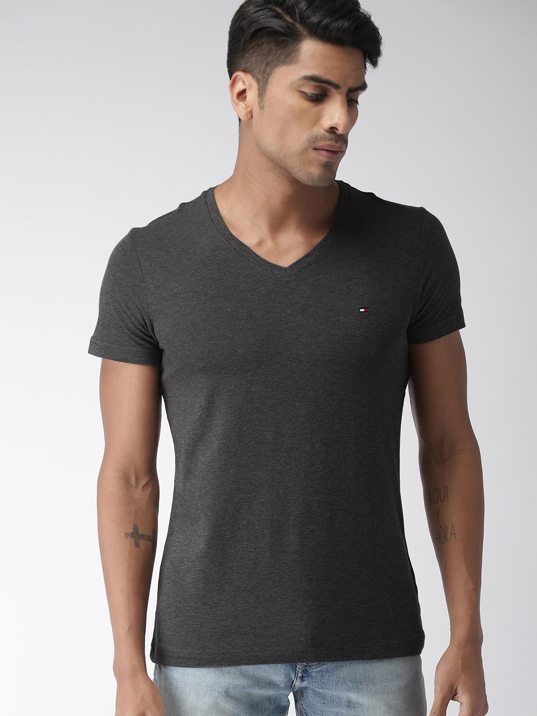 

Tommy Hilfiger Men Charcoal Solid V-Neck Slim Fit T-shirt