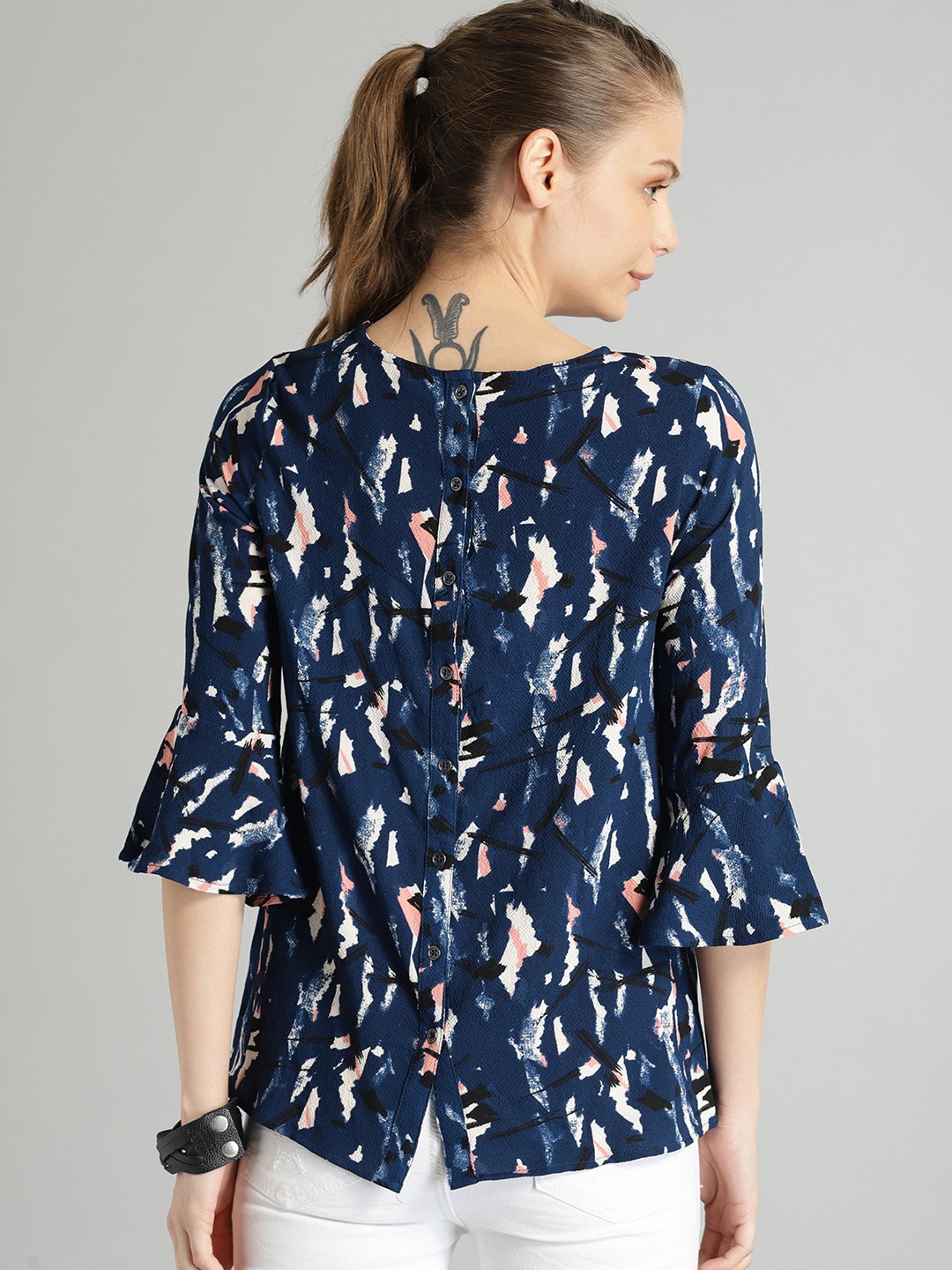 

The Roadster Lifestyle Co Women Navy Blue & White Printed Top