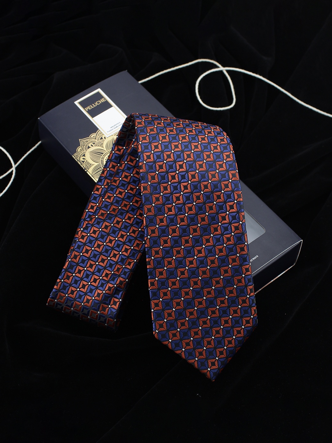 

PELUCHE Blue Checked Broad Tie