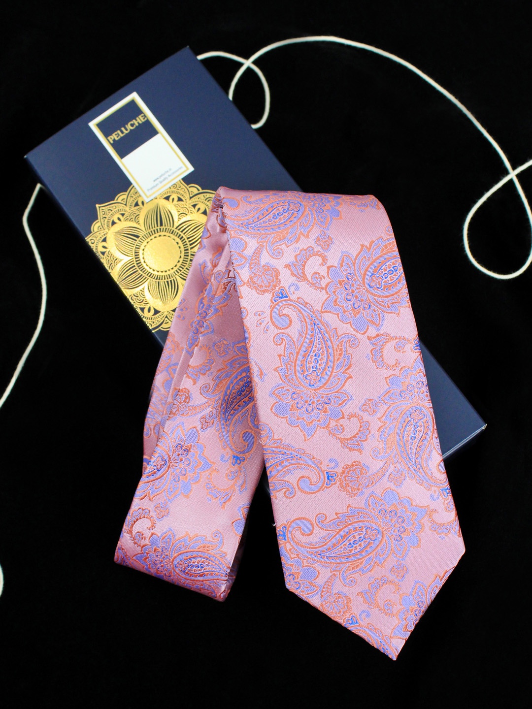 

PELUCHE Pink Printed Broad Tie