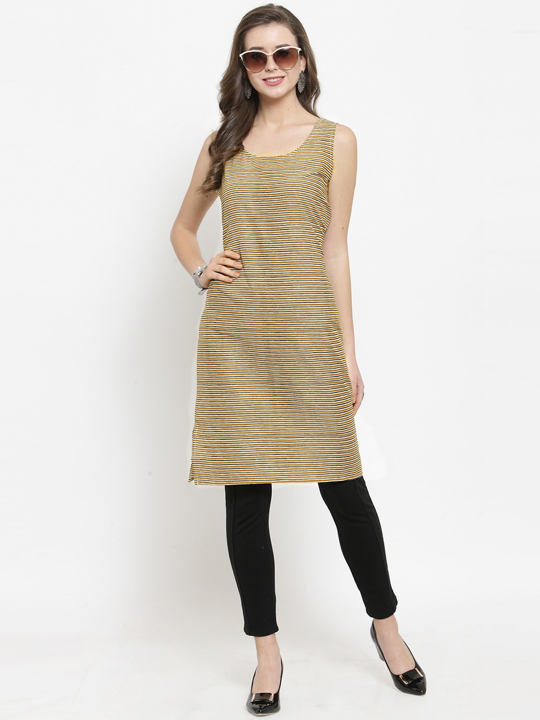 

Get Glamr Women Brown Printed Straight Kurta with Jacket