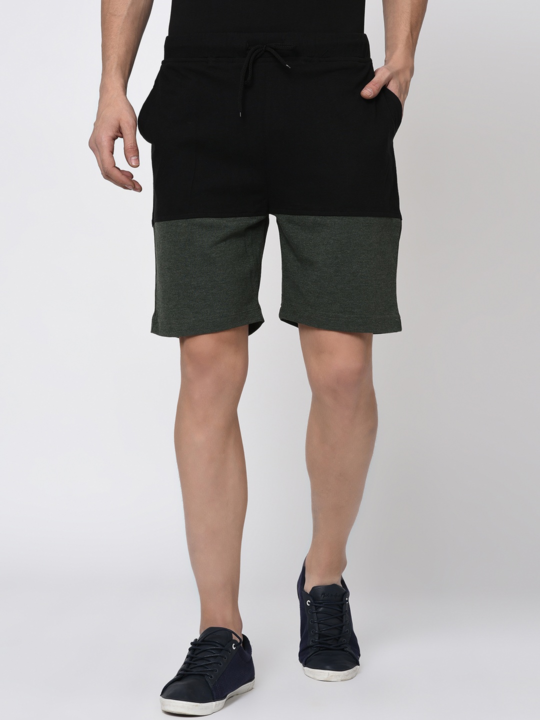 

Rigo Men Black & Grey Colourblocked Regular Fit Sports Shorts