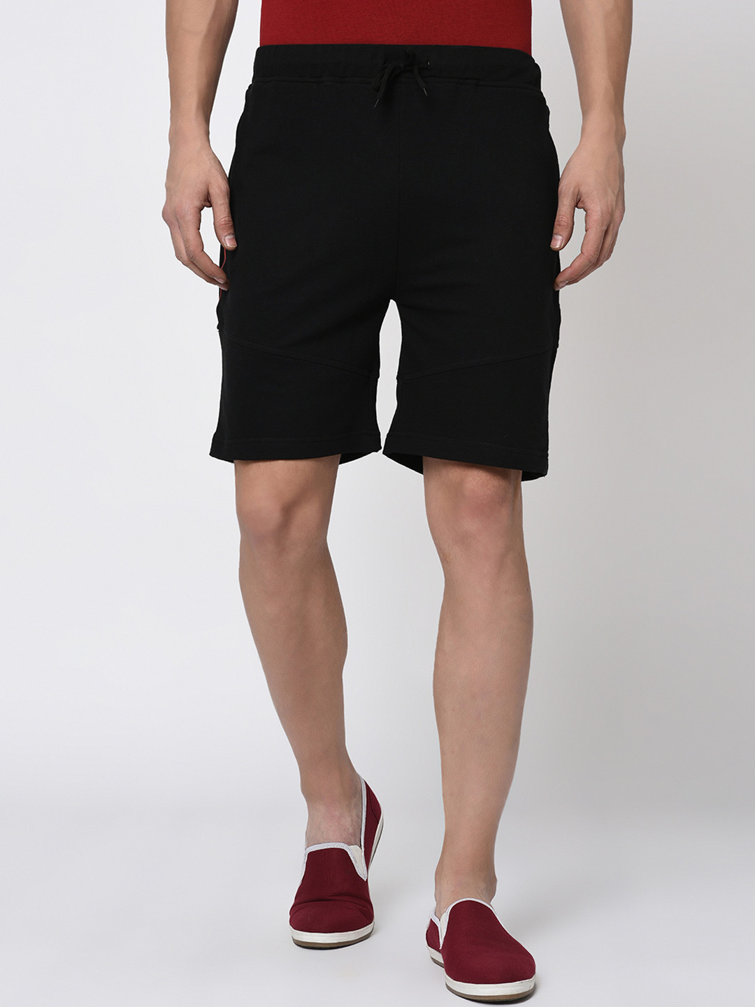 

Rigo Men Black Solid Regular Fit Regular Shorts