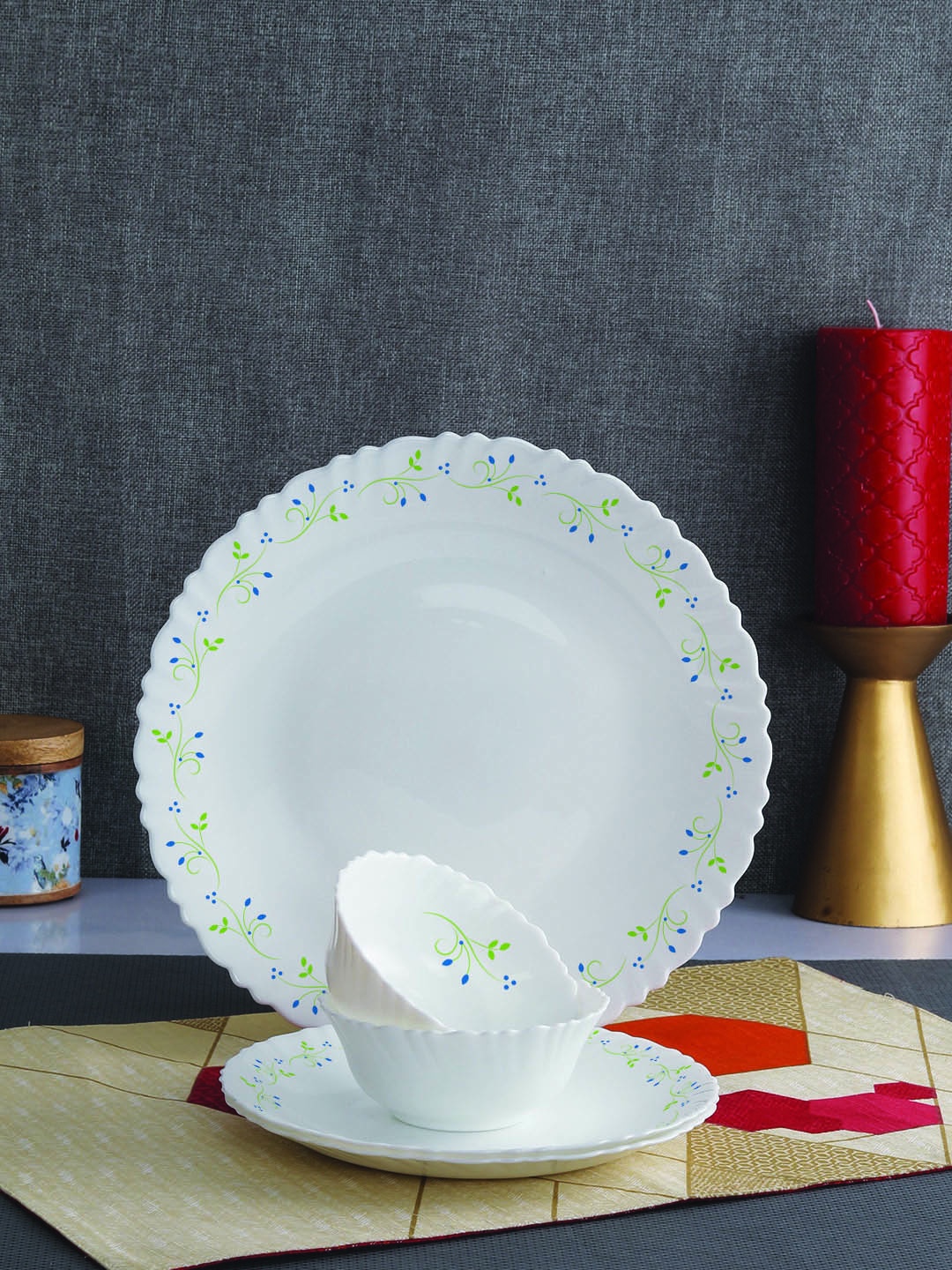 

Cello White 18-Piece Printed Tropical Lagoon Opalware Dazzle Dinner Set