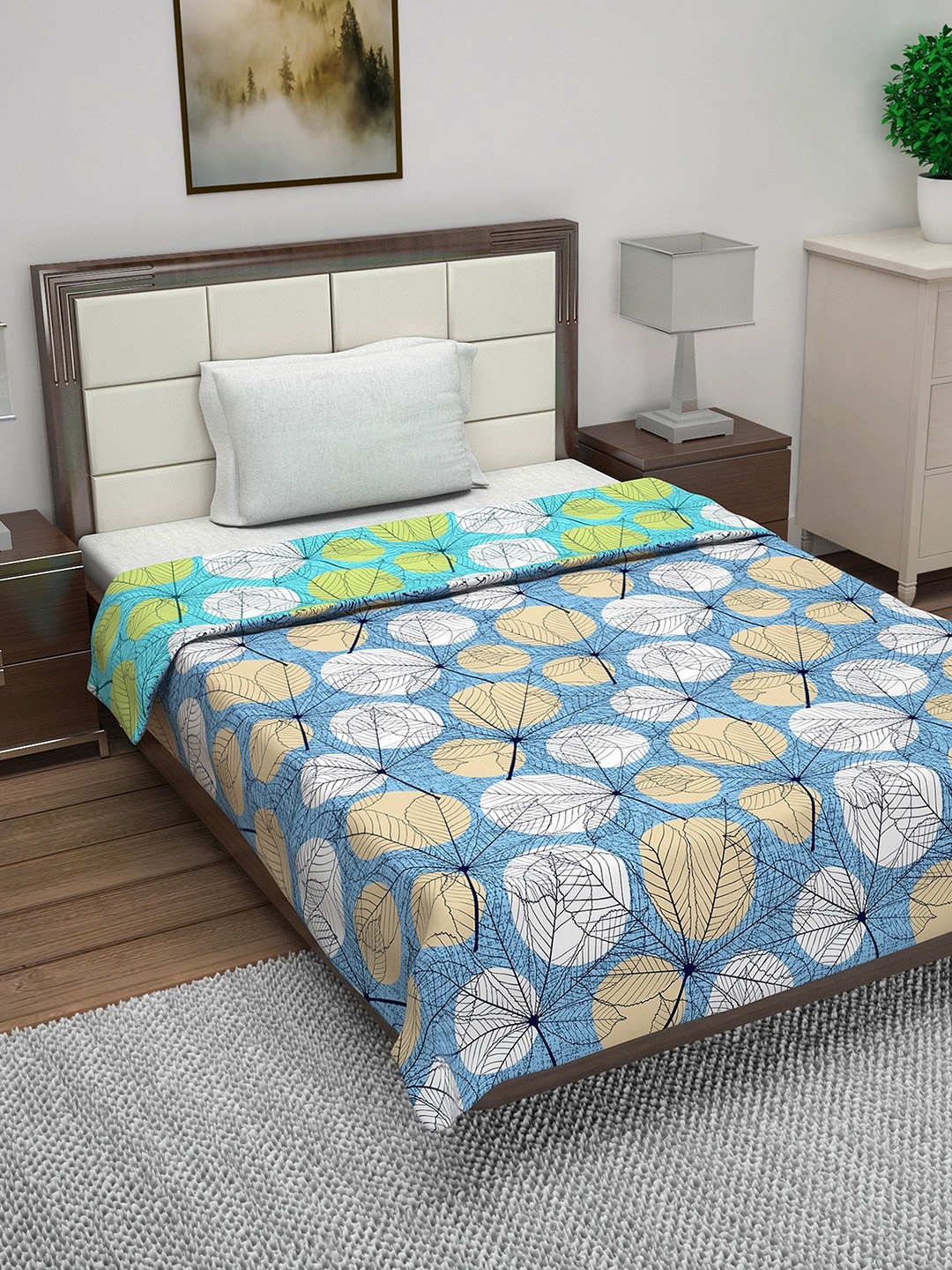 

Divine Casa Blue Floral AC Room 110 GSM Reversible Single Bed Quilt