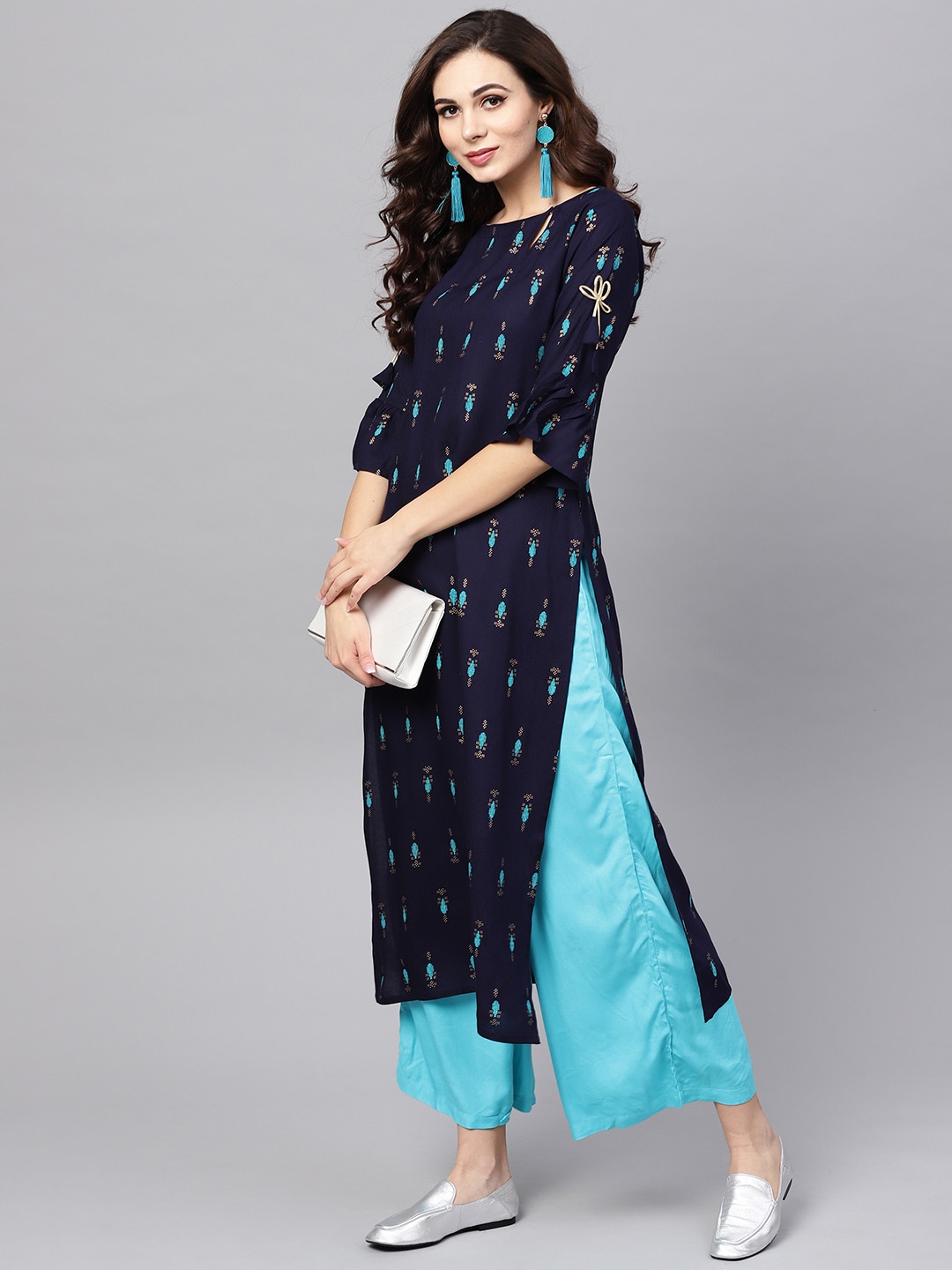 

Libas Blue Block Print Straight Viscose Kurta With Keyhole neck, Navy blue