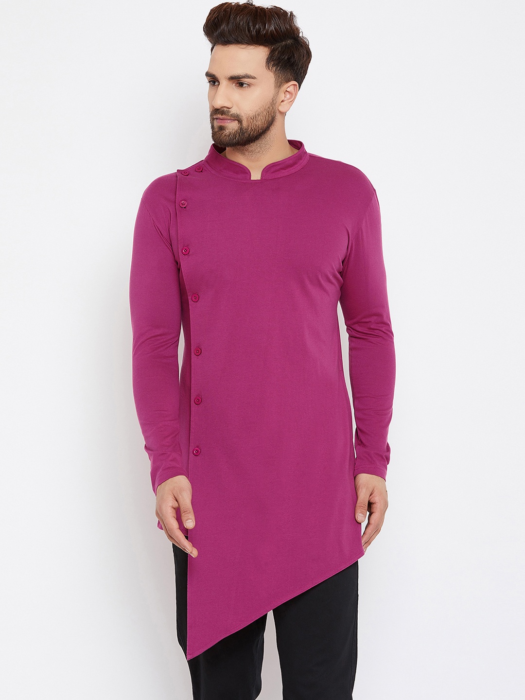 

Hypernation Men Magenta Solid Straight Kurta