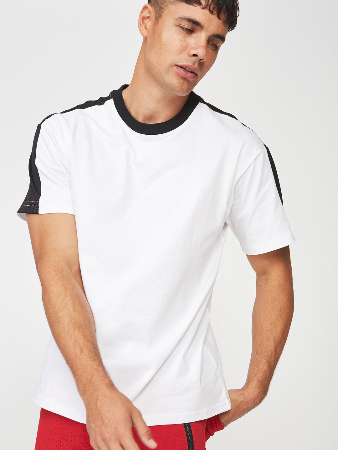 

COTTON ON Men White Solid Round Neck T-shirt