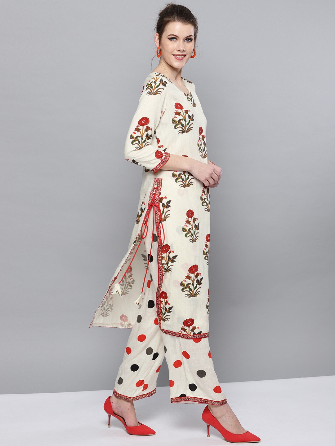 

STREET 9 Women Cream-Coloured & Red Printed Kurta with Palazzos