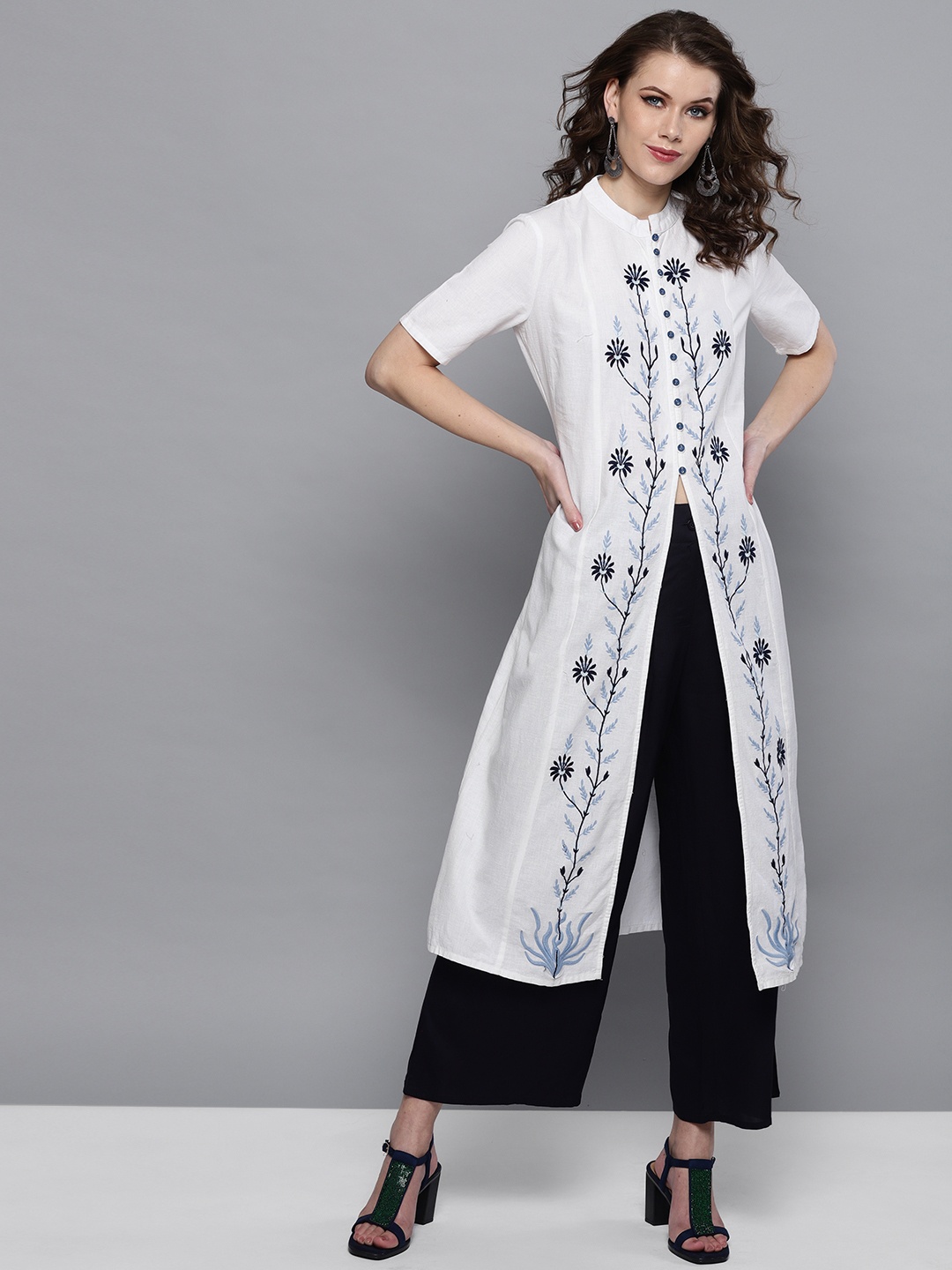 

STREET 9 Women White & Black Embroidered A-Line High Slit Kurta