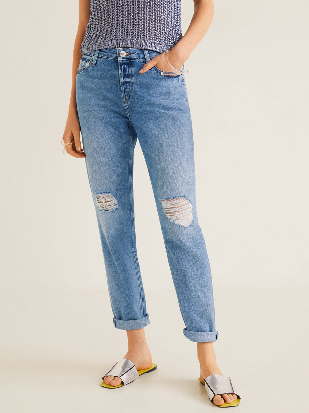

MANGO Women Blue Boyfriend Fit Mid-Rise Mildly Distressed Jeans