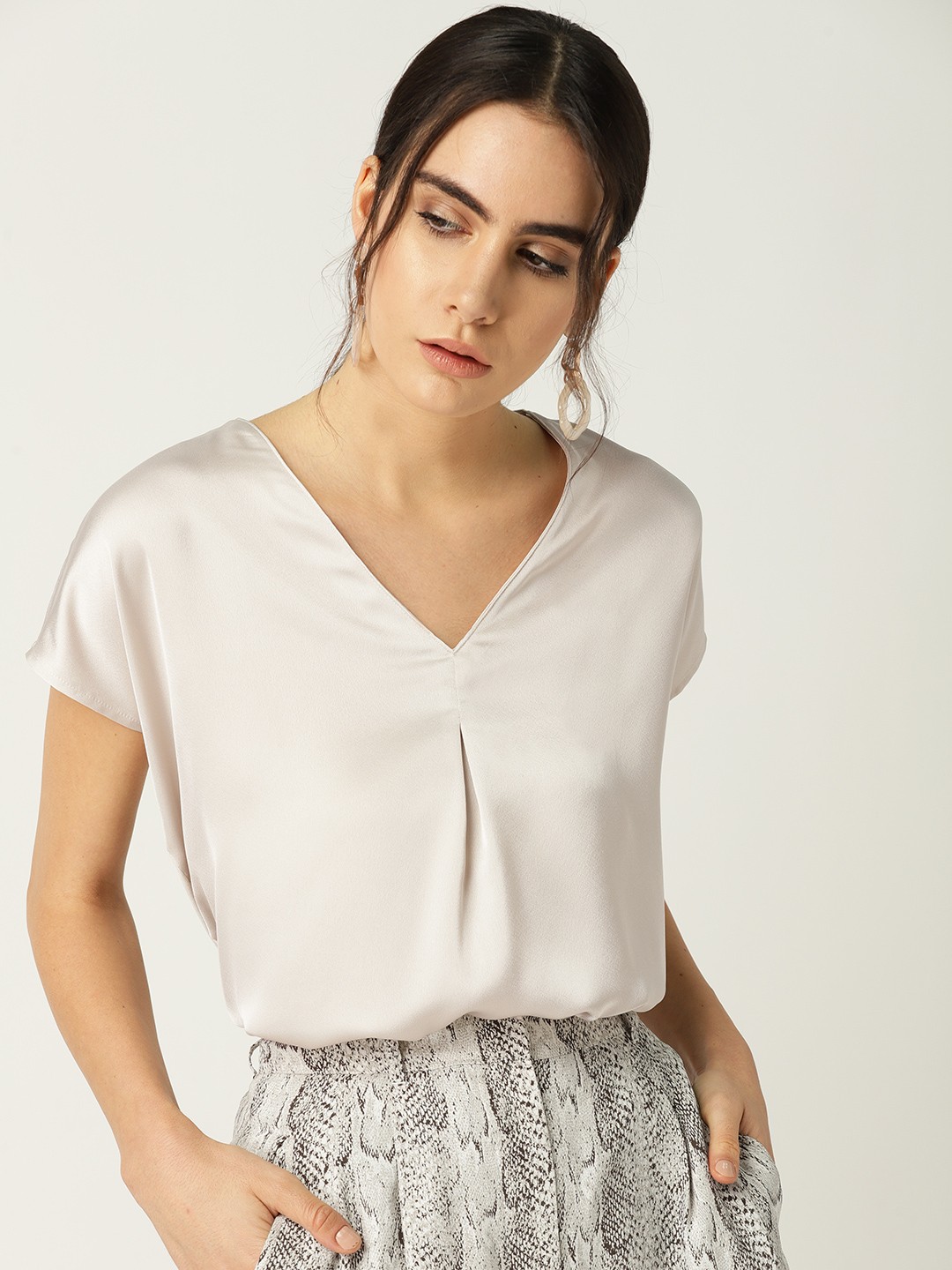 

MANGO Women Off-White Solid Boxy Top