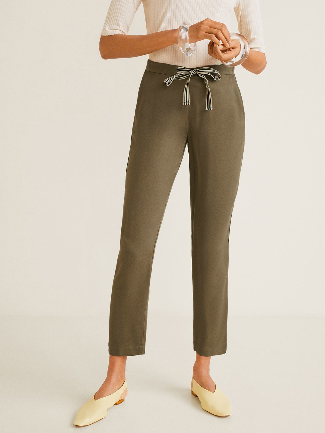 

MANGO Women Olive Green Regular Fit Solid Cropped Trousers