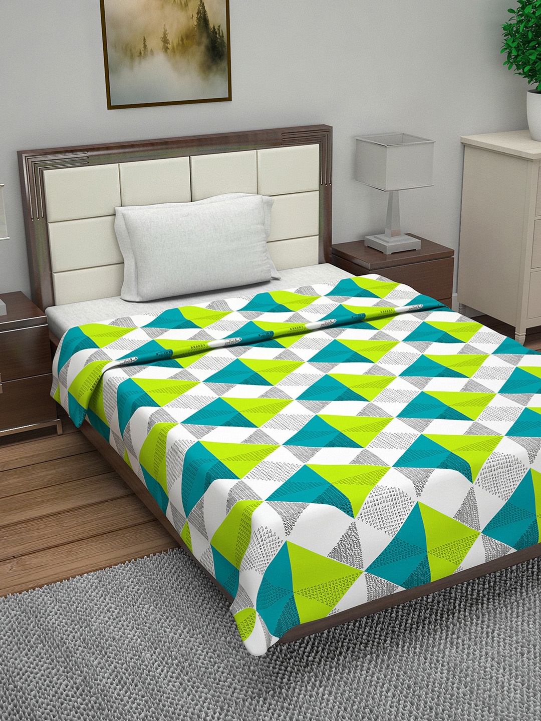 

Divine Casa Green & Blue Floral AC Room 110 GSM Single Bed Quilt
