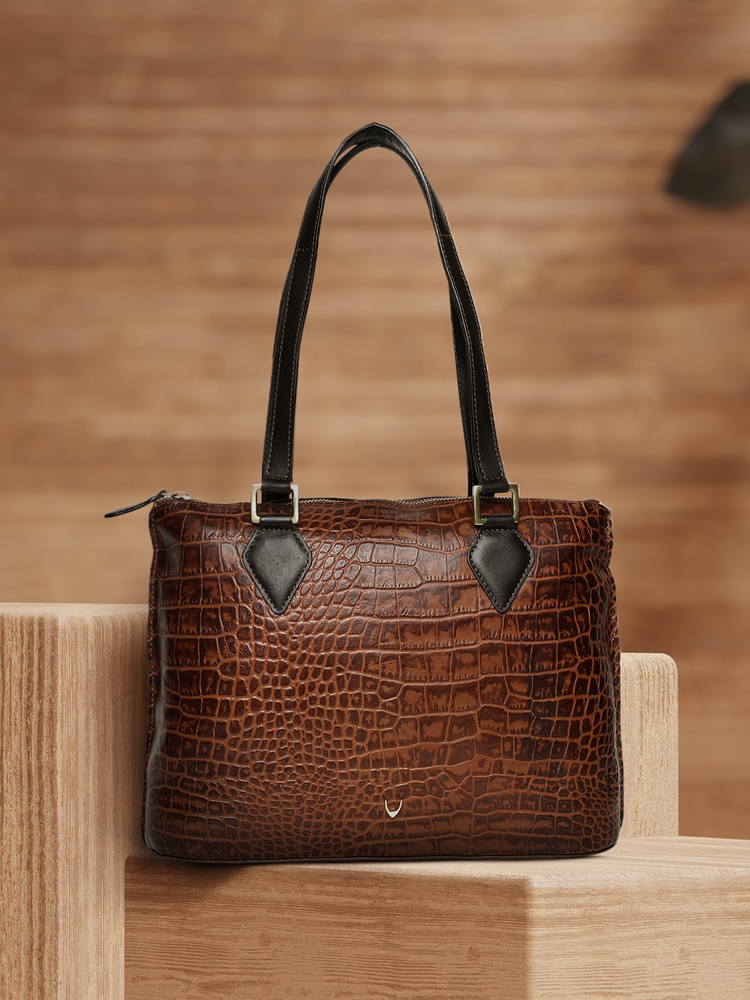 

Hidesign Tan Brown Textured Leather Shoulder Bag