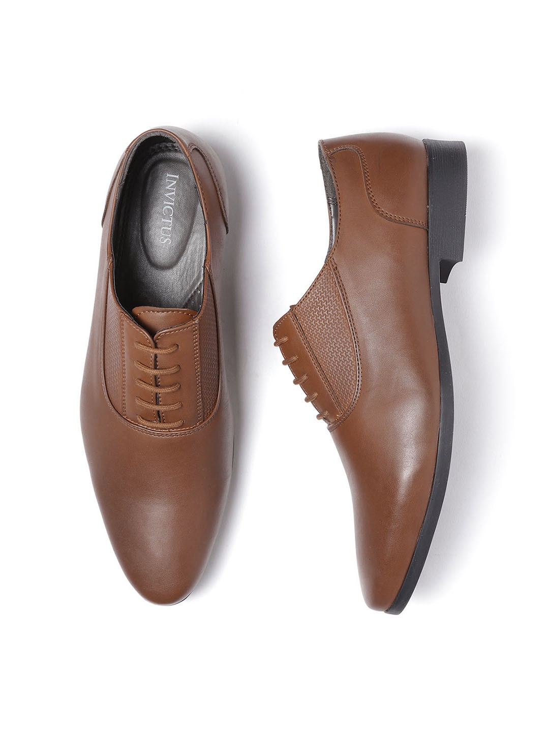 

INVICTUS Men Brown Formal Oxfords