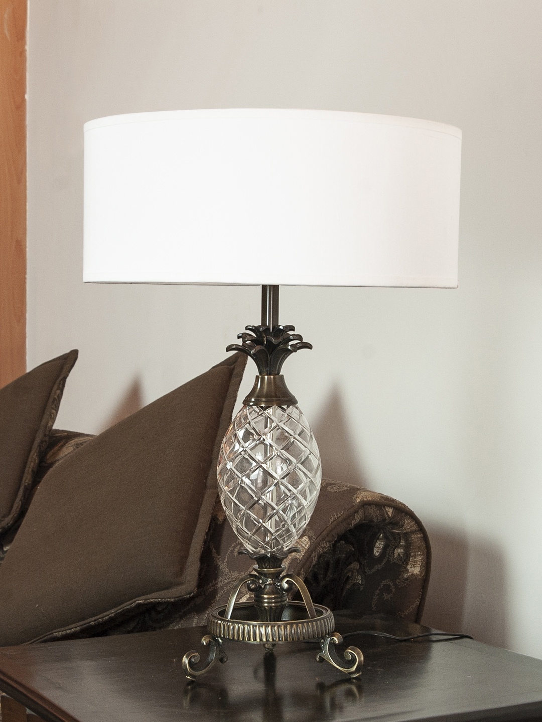 

THE LIGHT STORE Gold-Toned & Off-White Self Design Bedside Table Lamp with Shade