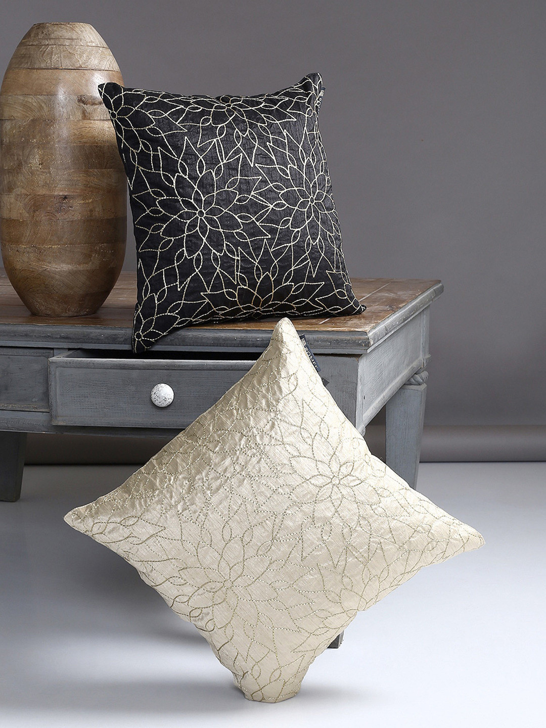 

ROMEE Off-White Set of 2 Solid Square Cushion Covers