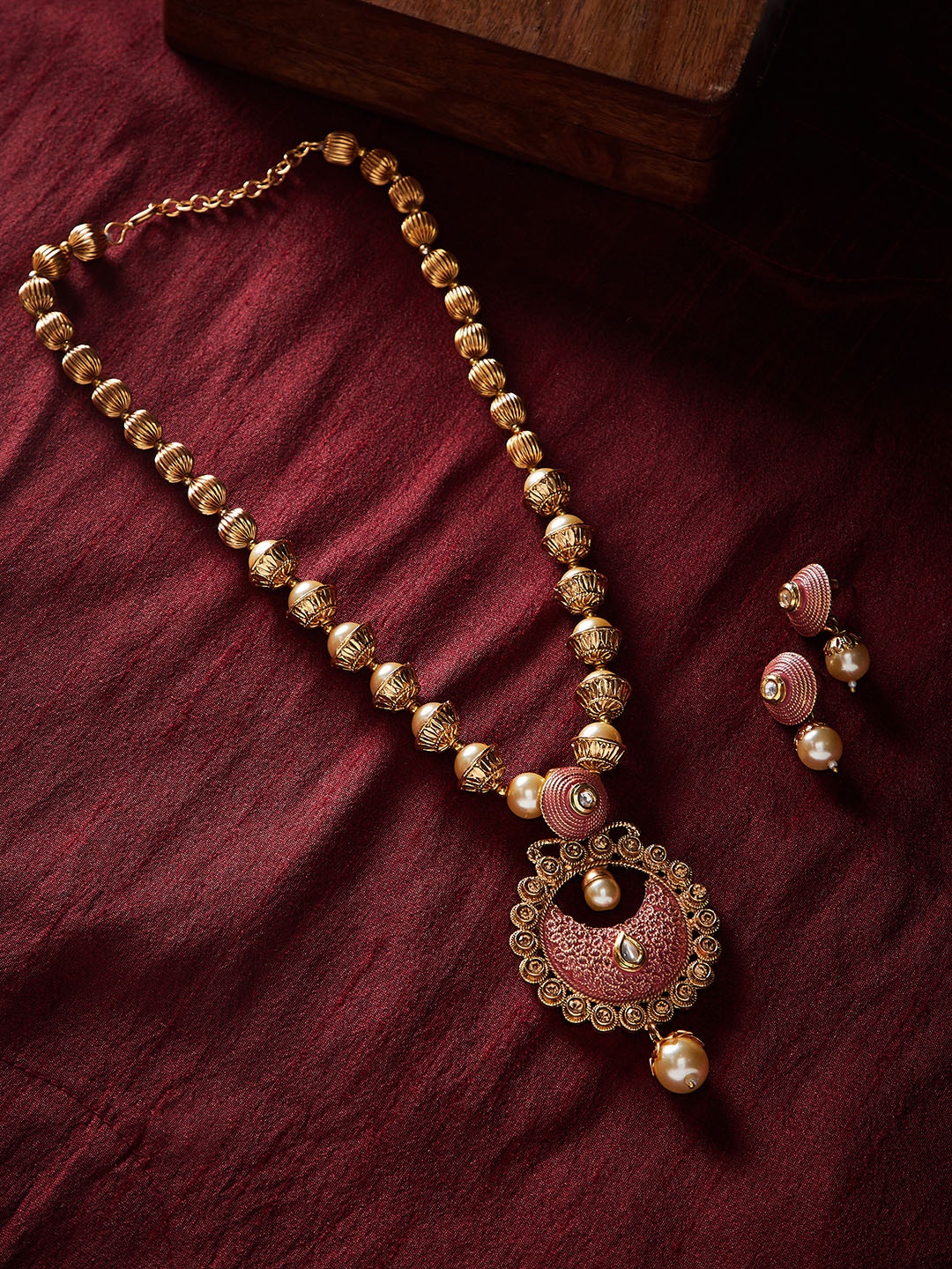 

PANASH Women Gold-Plated, Pink Pearls Beaded Enamelled Handcrafted Jewellery Set