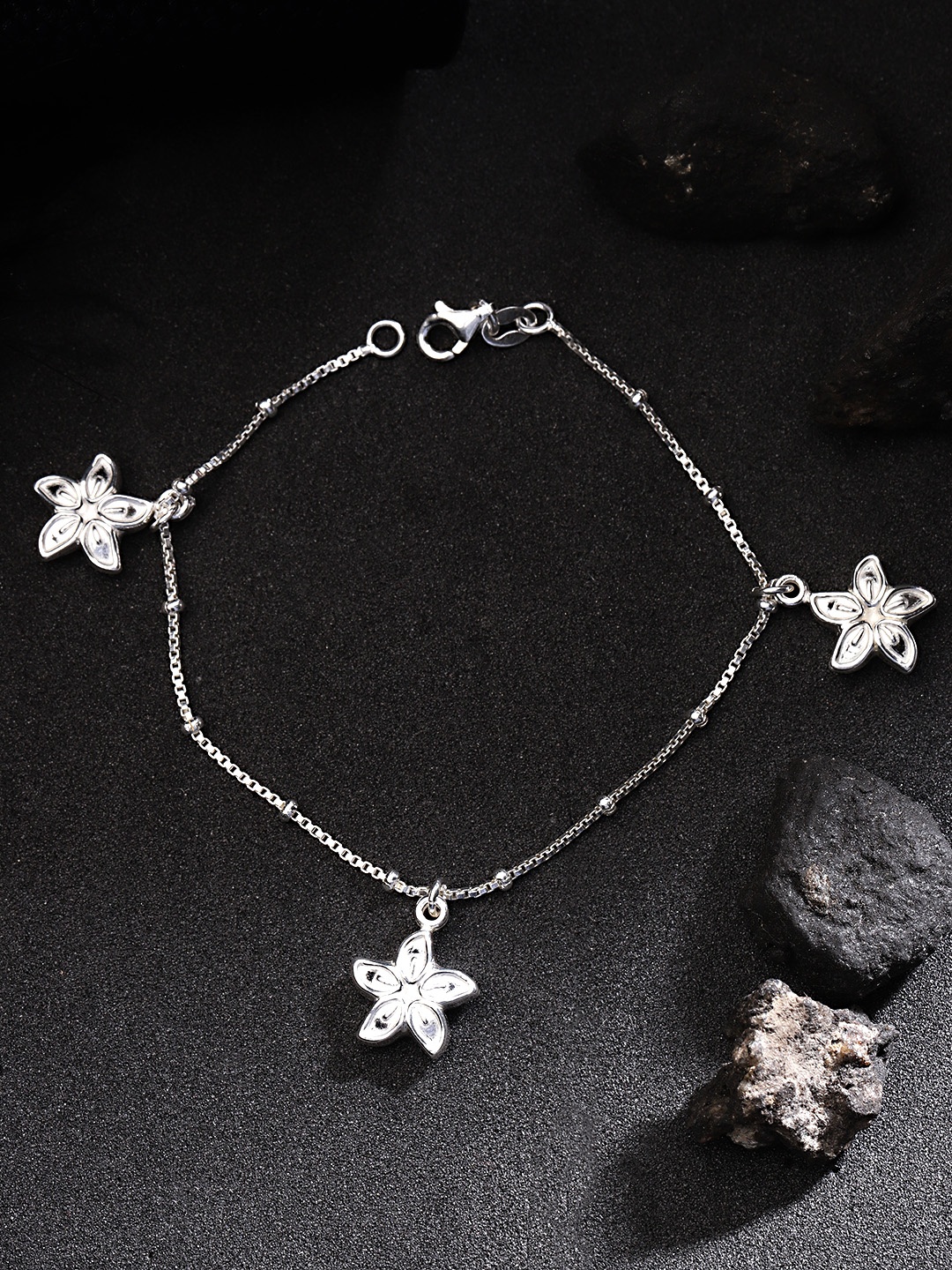 

Carlton London 925 Sterling Silver Charm Bracelet with Silver Plating