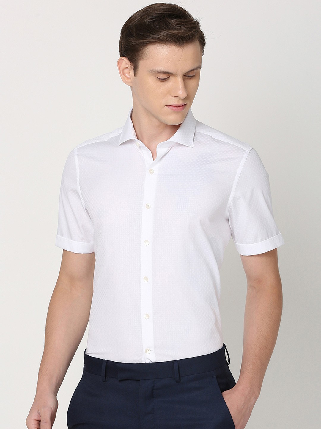 

SIMON CARTER LONDON Men White Slim Fit Solid Casual Shirt