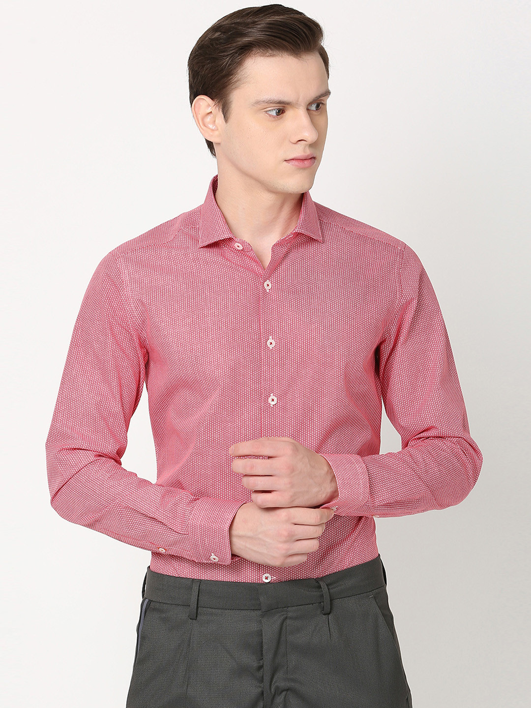 

SIMON CARTER LONDON Men Red Slim Fit Self Design Casual Shirt