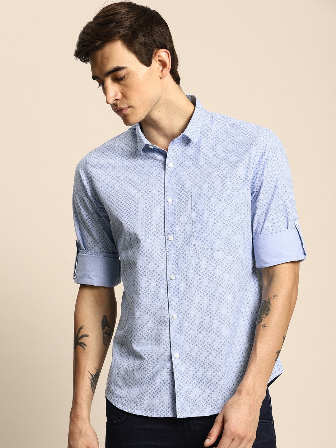 

ether Men Blue Regular Fit Printed Casual Shirt