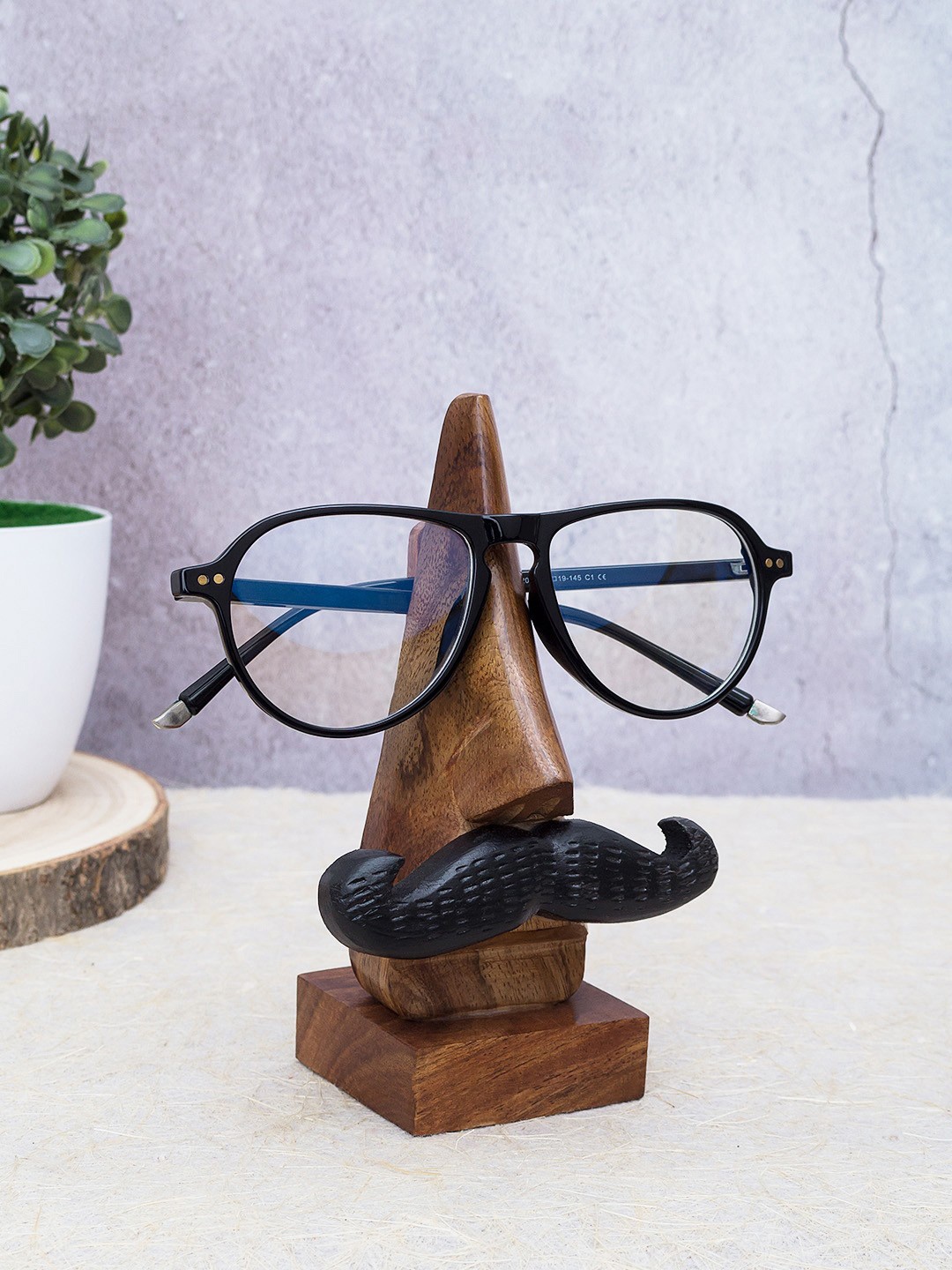 

Golden Peacock Brown Handcrafted Eyeglass Holder Showpiece