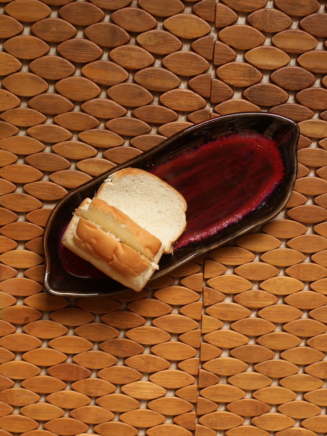 

ExclusiveLane Black Crimson Canoe Glazed Solid Ceramic Serving Platter