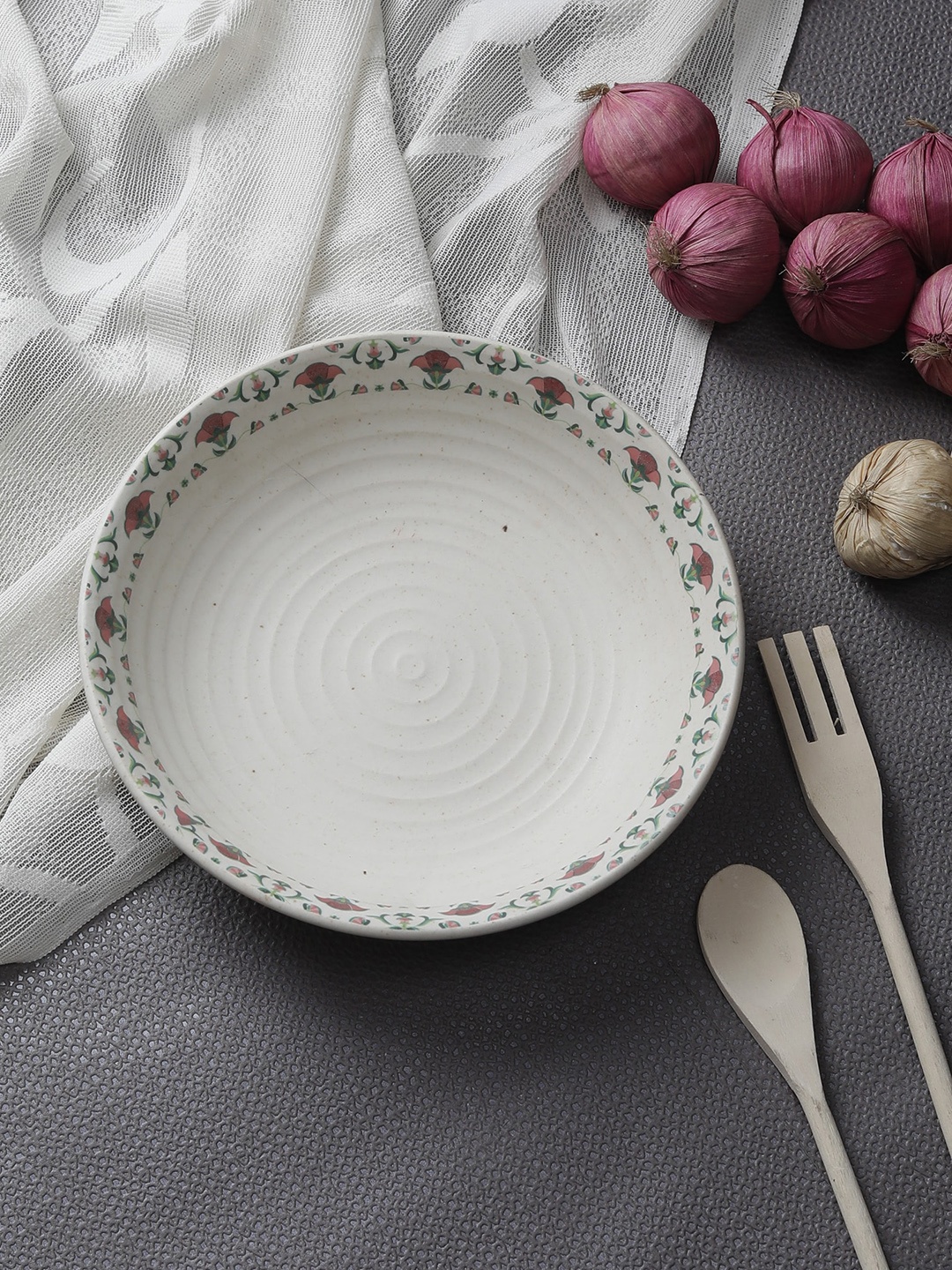 

MIAH Decor Cream-Coloured Printed Serving Bowl