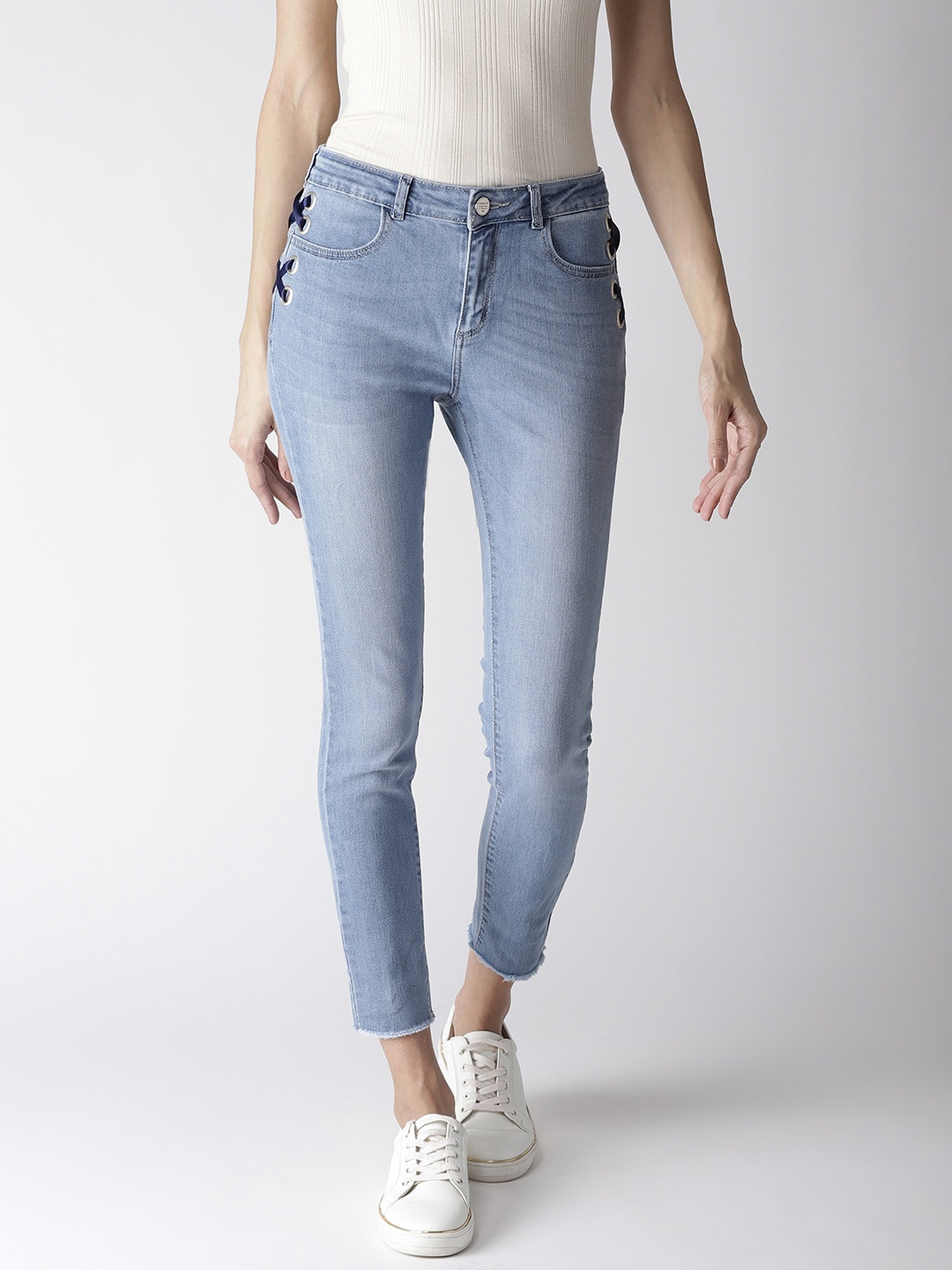 

Madame Women Blue Skinny Fit Mid-Rise Clean Look Stretchable Jeans