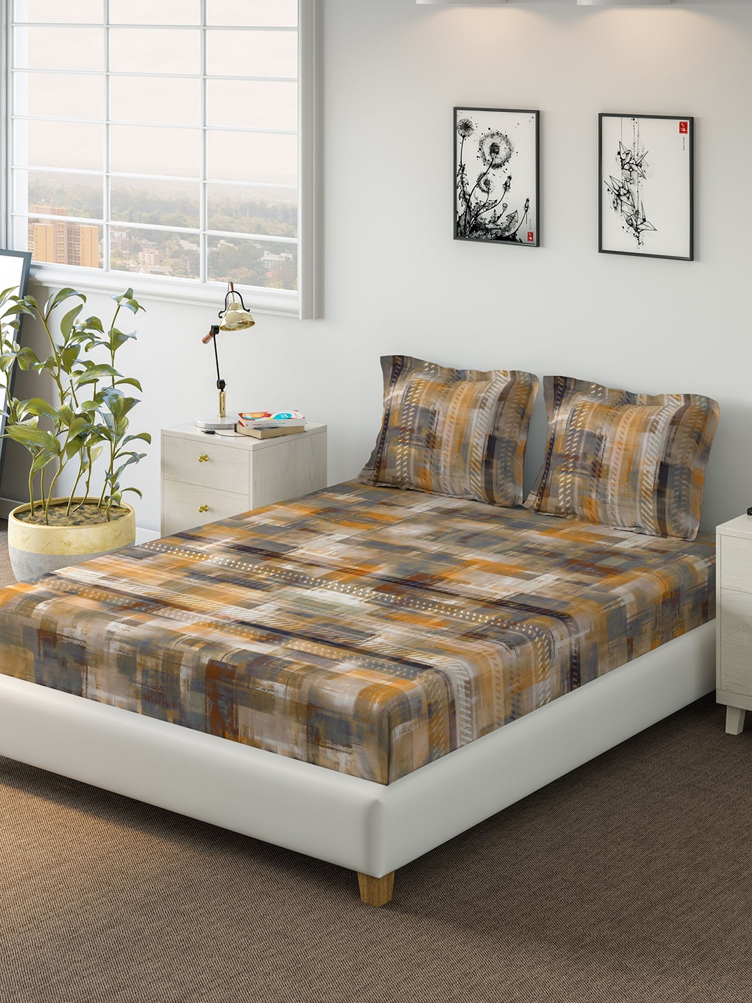 

DDecor Yellow & Multicoloured Printed Double Bed Cover with 2 Pillow Covers