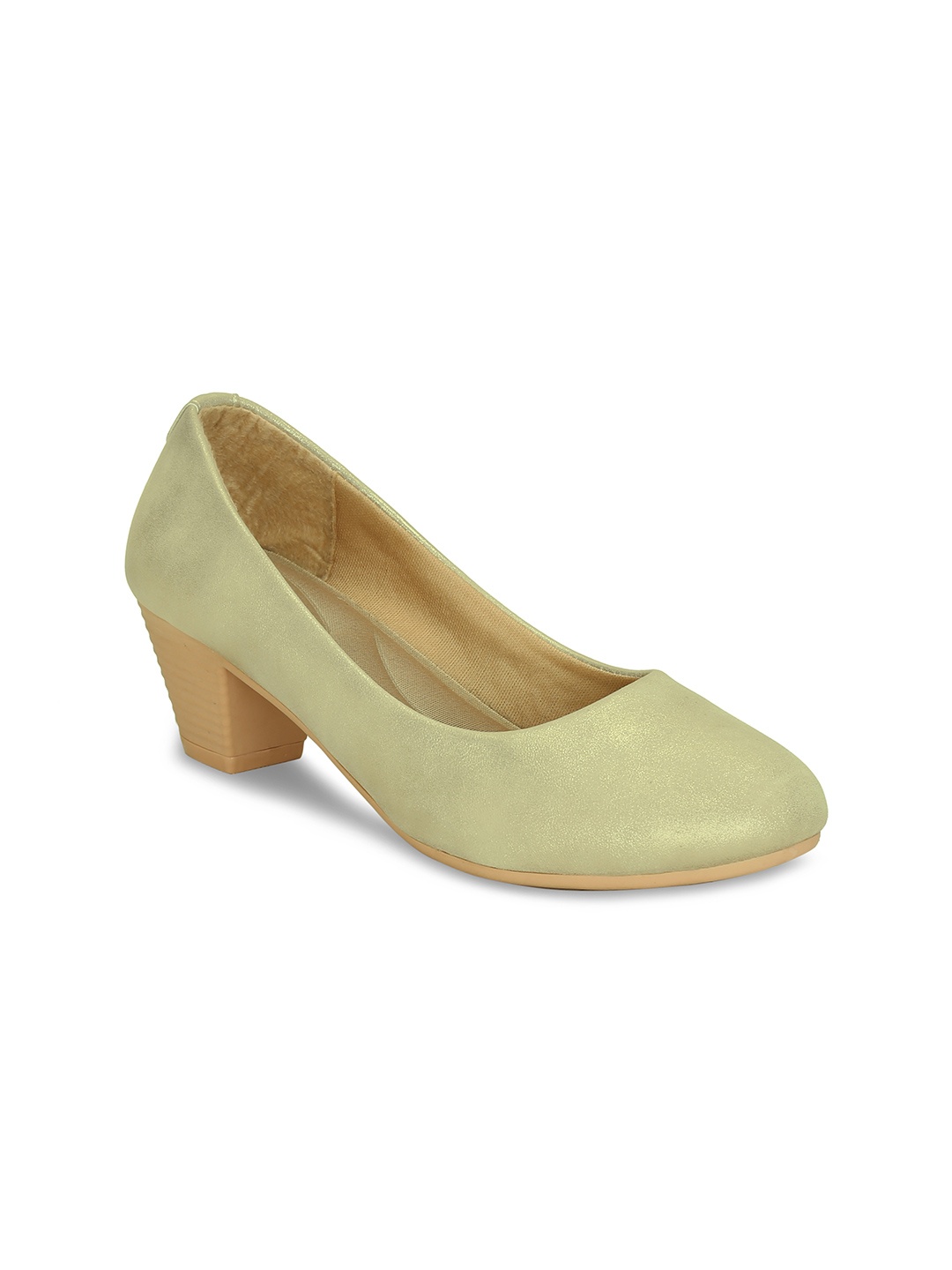 

Get Glamr Women Gold-Toned Solid Pumps