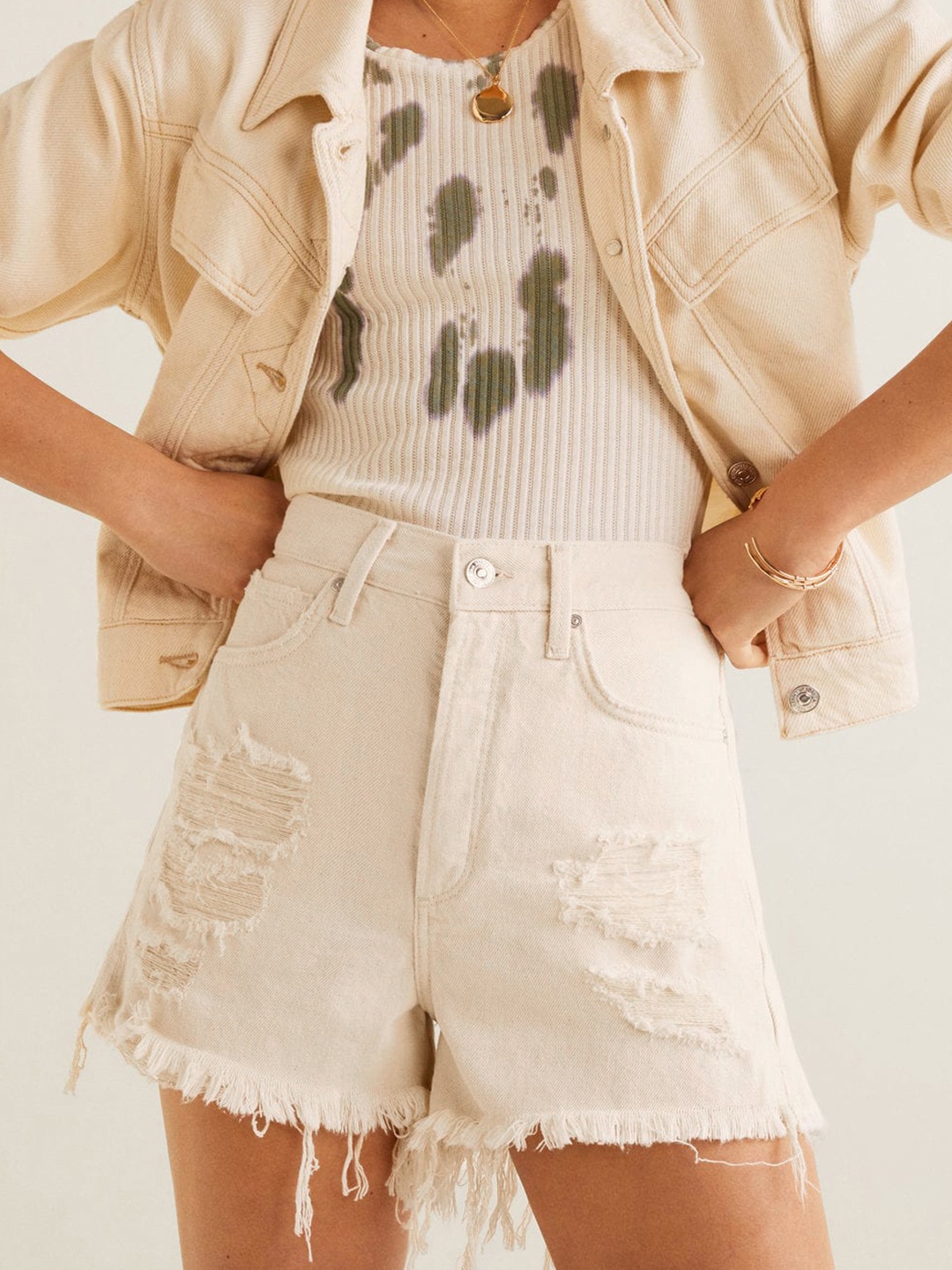 

MANGO Women Off-White Solid Regular Fit Distressed Denim Shorts